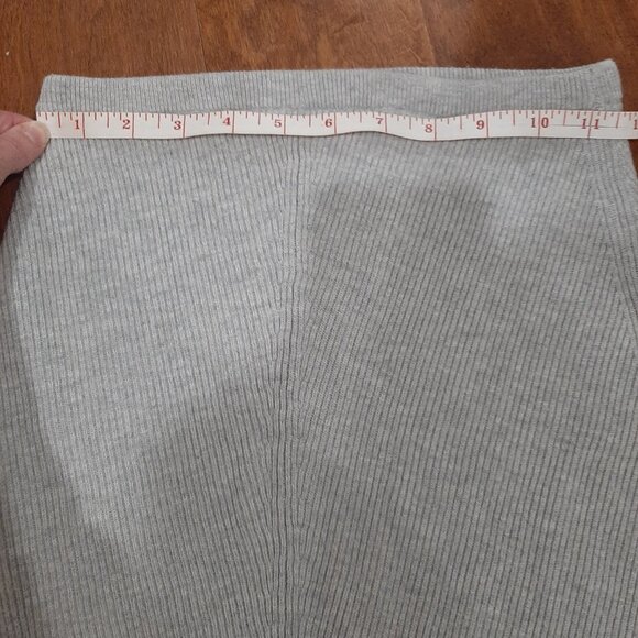 Wilfred aritzia knit skirt - Picture 2 of 7